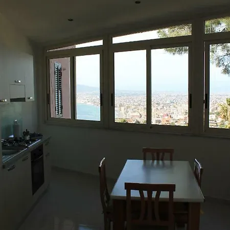 Casa Panoramica * Castellammare di Stabia